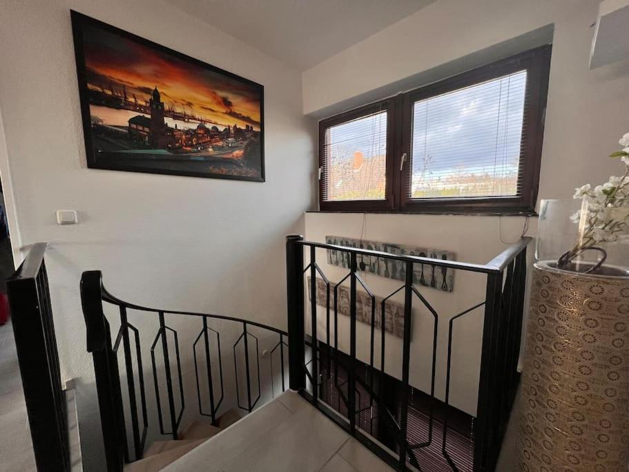 Exclusive Maisonette 90qm Parkplatz Balkon Citynah Apartment *