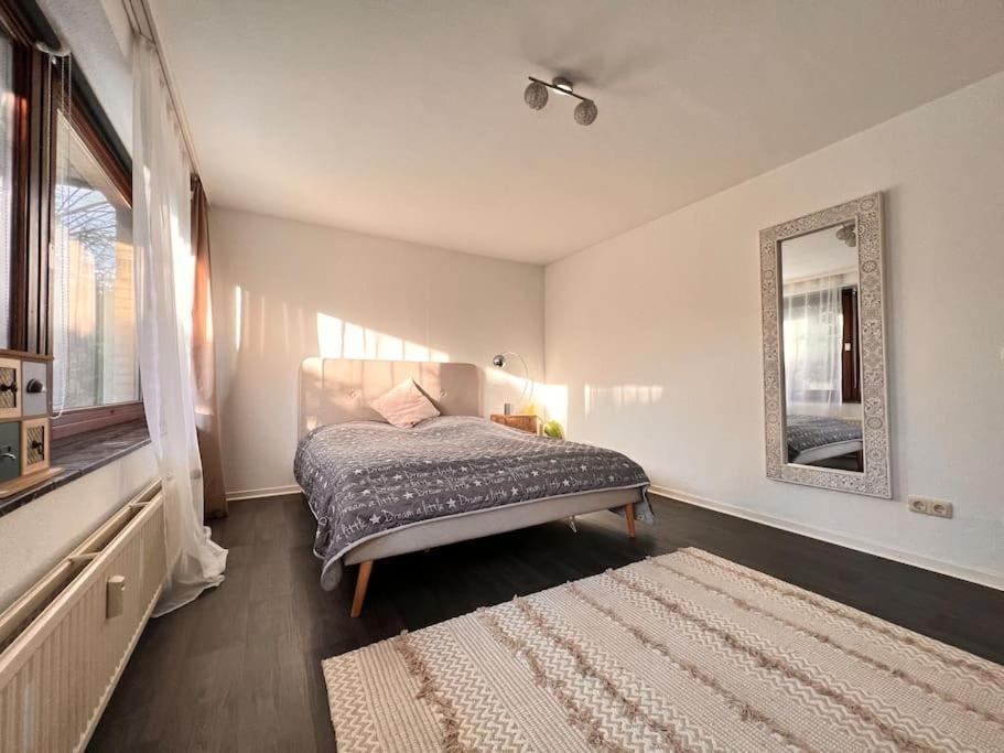 Exclusive Maisonette 90qm Parkplatz Balkon Citynah Apartment